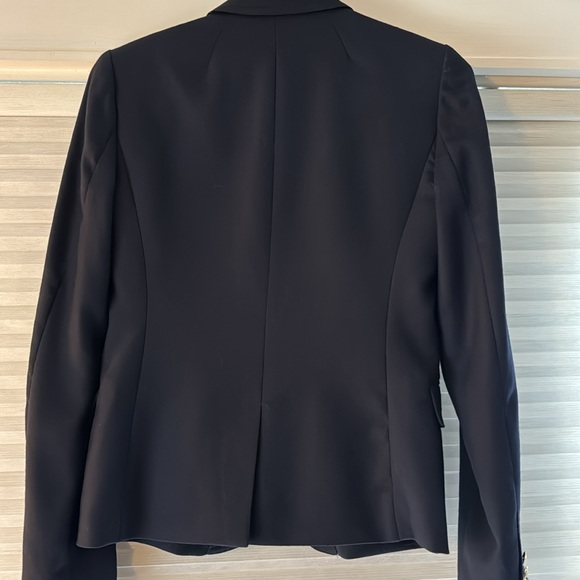 Navy blue Jcrew schoolboy blazer - Picture 2 of 3